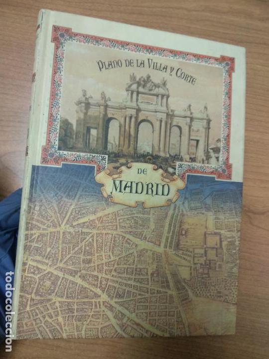 Libri di seconda mano: PLANO DE LA VILLA Y CORTE DE MADRID 1800 - MART&Iacute;NEZ DE LA TORRE, FAUSTO Facsimil