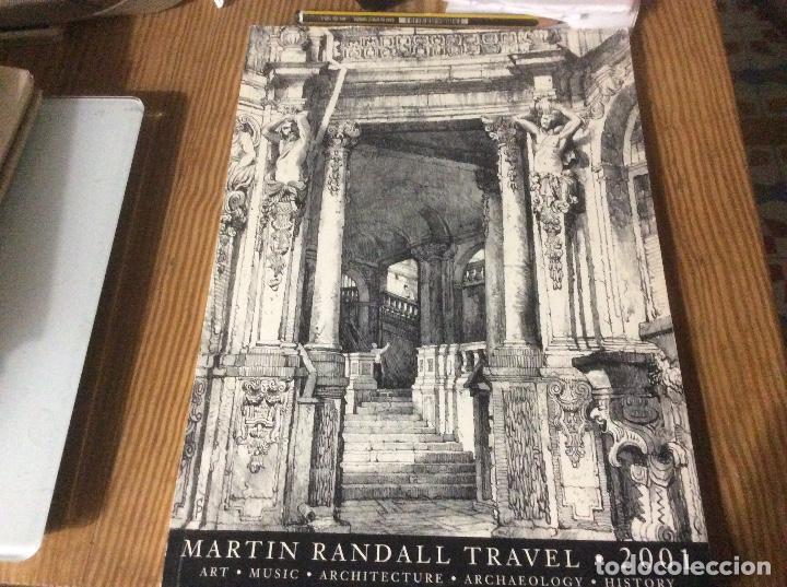 Libros de segunda mano: Catalogo viajes Martin Randall Travel 2001 grabados antiguos