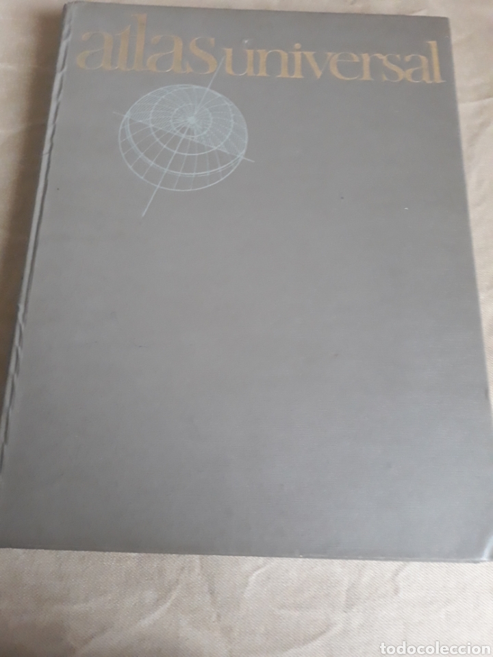 Libros de segunda mano: ATLAS UNIVERSAL CIRCULO DE LECTORES. - Foto 1