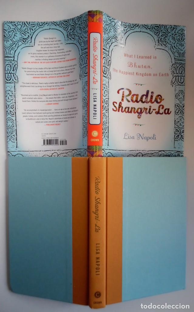 Gebrauchte B&uuml;cher: Bhutan. Radio Shangri-La, What I Learned, Lisa Napoli. The Happiest Kingdom on Earth