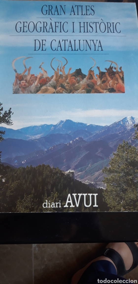 Libros de segunda mano: Gran Atles Geogr&agrave;fic i hist&ograve;ria de Catalunya. Avui