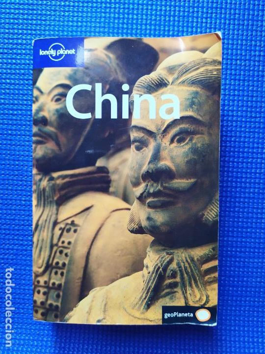 Libros de segunda mano: LONELY PLANET CHINA - Foto 1