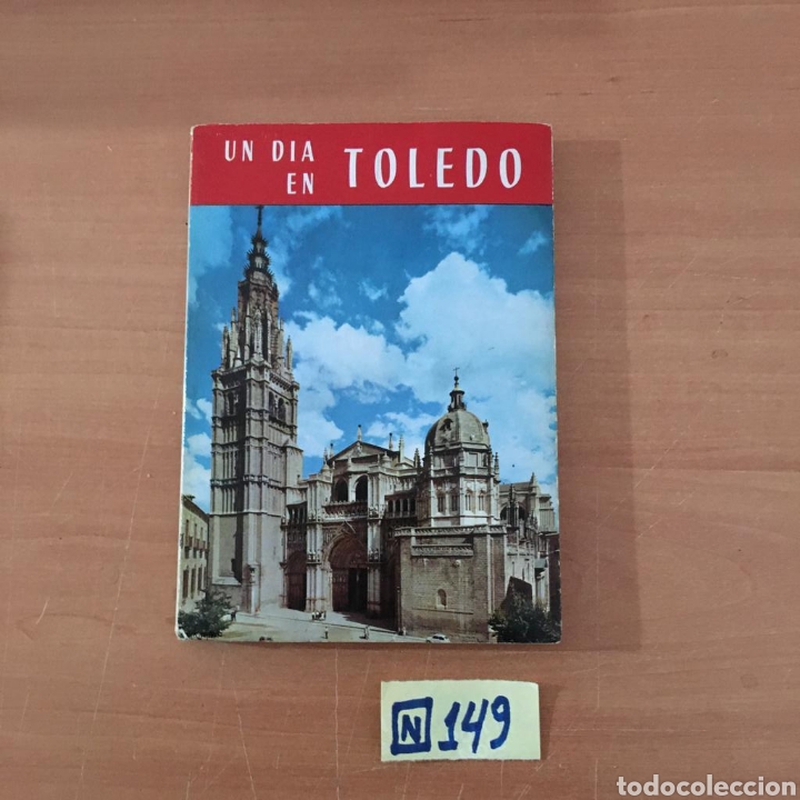 Libros de segunda mano: Un D&iacute;a En Toledo - Foto 1