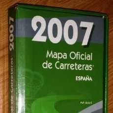 Libros de segunda mano: MAPA OFICIAL DE CARRETERAS DE ESPAÑA DEL MINISTERIO DE FOMENTO EN MADRID 2007. Lote 239499890