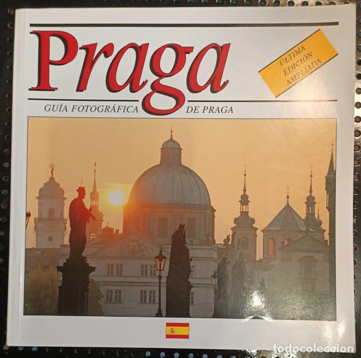 Libros de segunda mano: Libro: Praga, Gu&iacute;a fotogr&aacute;fica de Praga, Hana Bilkov&aacute;, 2002
