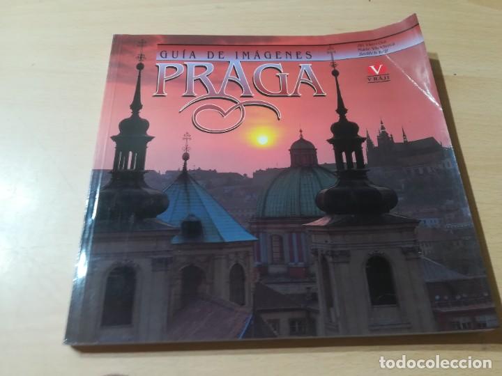 Libri di seconda mano: GUIA DE IM&Aacute;GENES PRAGA / V RAJI / / AG25