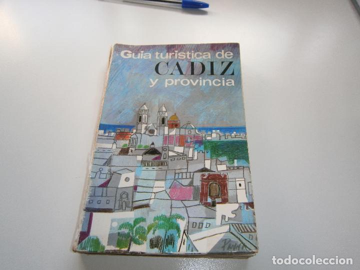 Libros de segunda mano: GUIA TURISTICA DE CADIZ Y PROVINCIA - 1966 - INICIATIVAS TURISTICAS ESPA&Ntilde;OLAS
