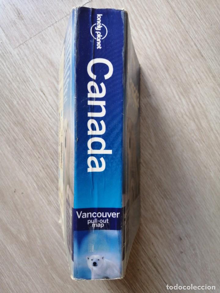 Libros de segunda mano: Canada. Lonely Planet en ingl&eacute;s. 2011. - Foto 2