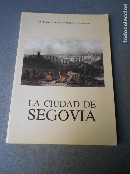 Libros de segunda mano: LA CIUDAD DE SEGOVIA - Foto 1