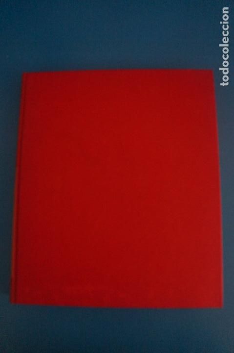 Libros de segunda mano: LIBRO DE LAS RAZAS HUMANAS 2 A&Ntilde;O 1981 DE EDICIONES DE CIESA - Foto 2
