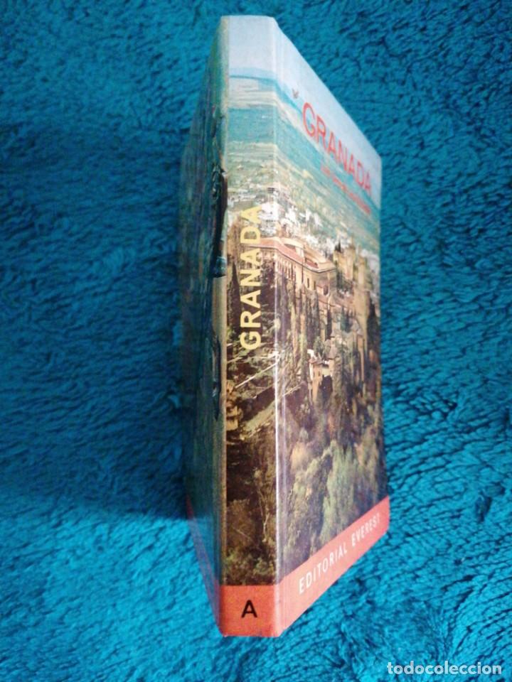 Libros de segunda mano: GUIA TUR&Iacute;STICA GRANADA - Foto 2