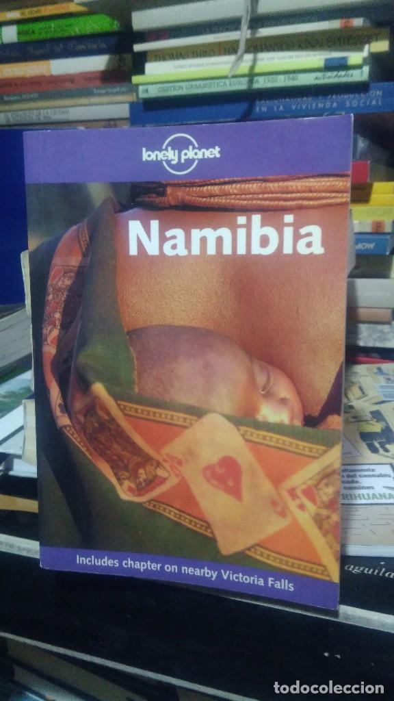 Libros de segunda mano: NAMIBIA, LONELY PLANET, 2002 - Foto 1
