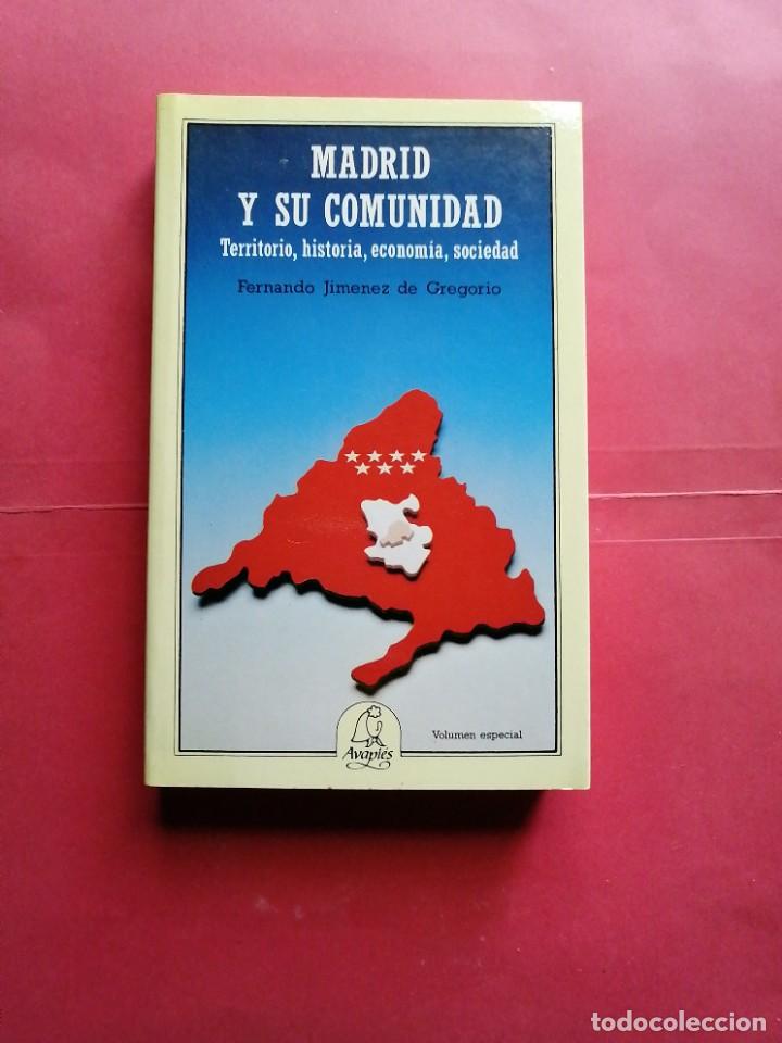 Libros de segunda mano: Madrid y su Comunidad - Foto 1