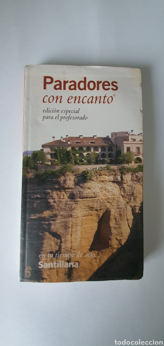 Libros de segunda mano: Paradores con encanto - Foto 1