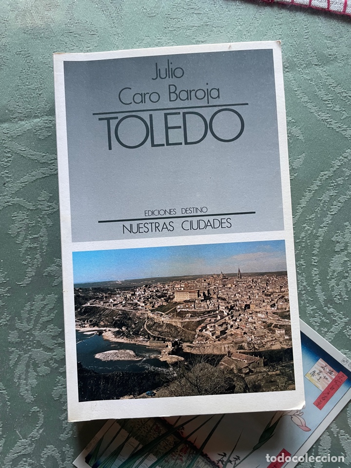 Libros de segunda mano: Julio caro Baroja: Toledo