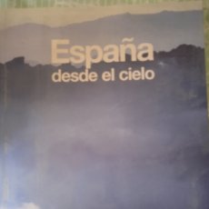 Libros de segunda mano: ESPAÑA DESDE EL CIELO. GRUPO SANTANDER. LIBRO.. Lote 378102194