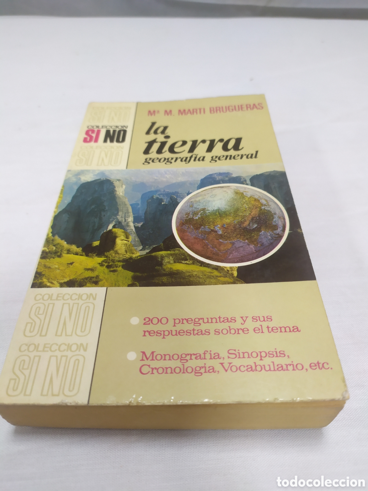 Gebrauchte B&uuml;cher: La Tierra, geograf&iacute;a general. Mar&iacute;a M. Marti, 1972