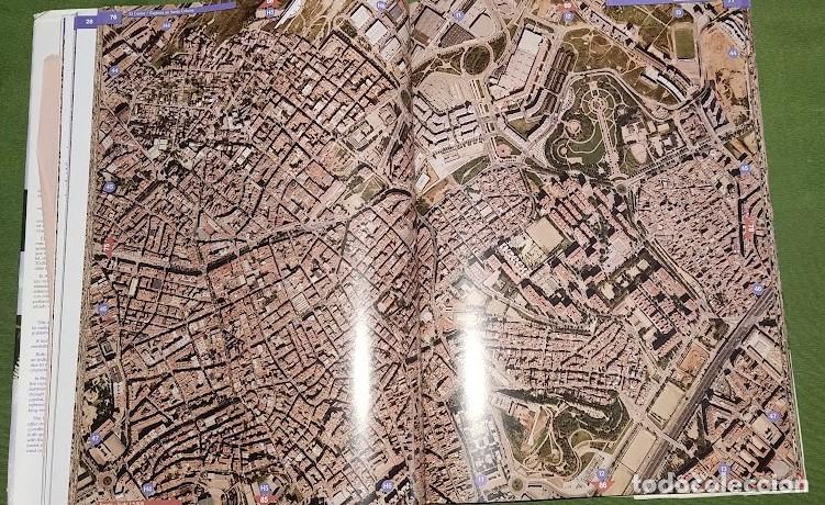 Libros de segunda mano: BARCELONA ATLAS VISUAL - Foto 6