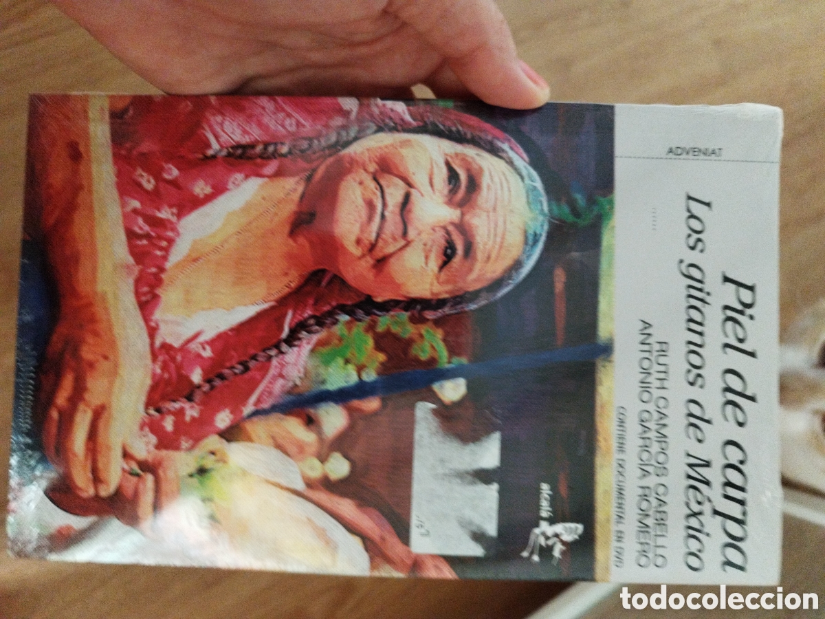 Libros de segunda mano: Piel de carpa. Los gitanos de M&eacute;xico