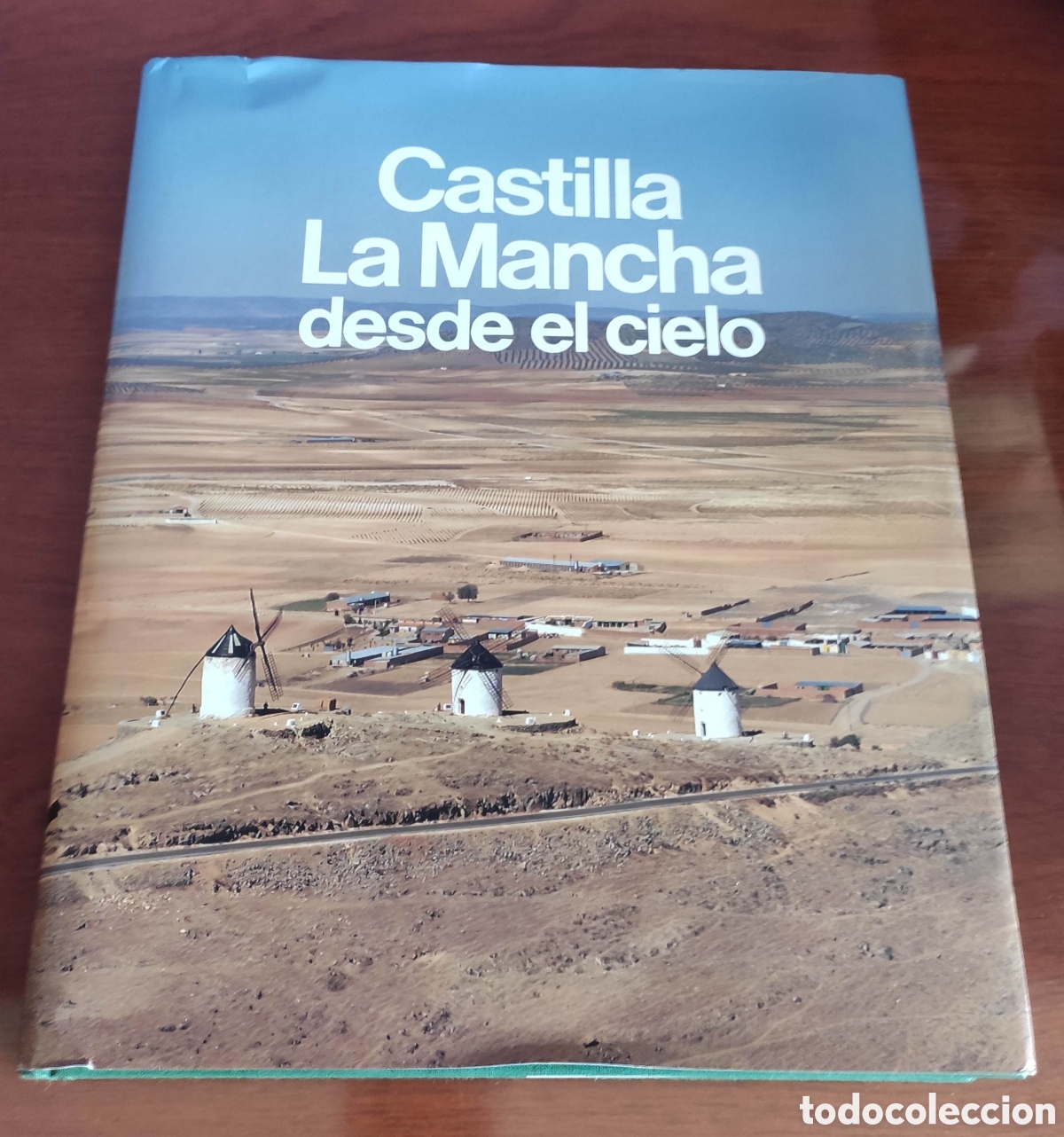 Libros de segunda mano: CASTILLA LA MANCHA DESDE EL CIELO - Foto 2