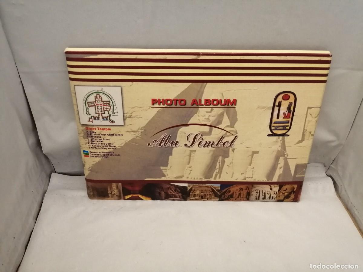 Libri di seconda mano: Abu Simbel Photo &Aacute;lbum: Carpeta ilustrada con 20 l&aacute;minas color 27 x 18 cms.