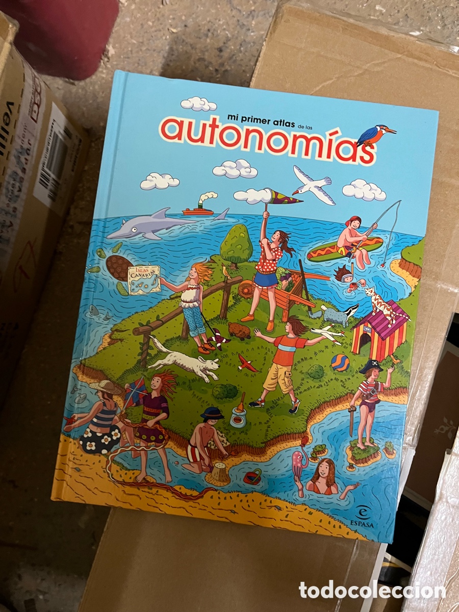 Libros de segunda mano: Caja97 mi primer atlas de las autonomias, preciosos dibujos, gran formato