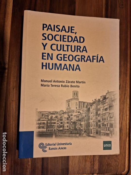 Libri di seconda mano: Paisaje, sociedad y cultura en geograf&iacute;a humana - M.A. Z&aacute;rate Mart&iacute;n , M.T. Rubio Benito