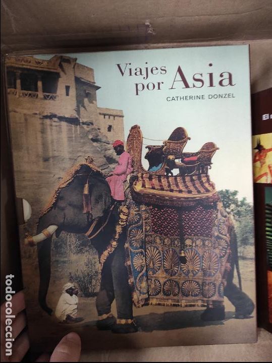 Libri di seconda mano: VIAJES POR ASIA - DONZEL, Catherine / WALTER, Marc