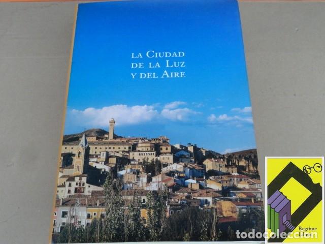 Libri di seconda mano: VARIOS AUTORES: La ciudad de la luz y del aire