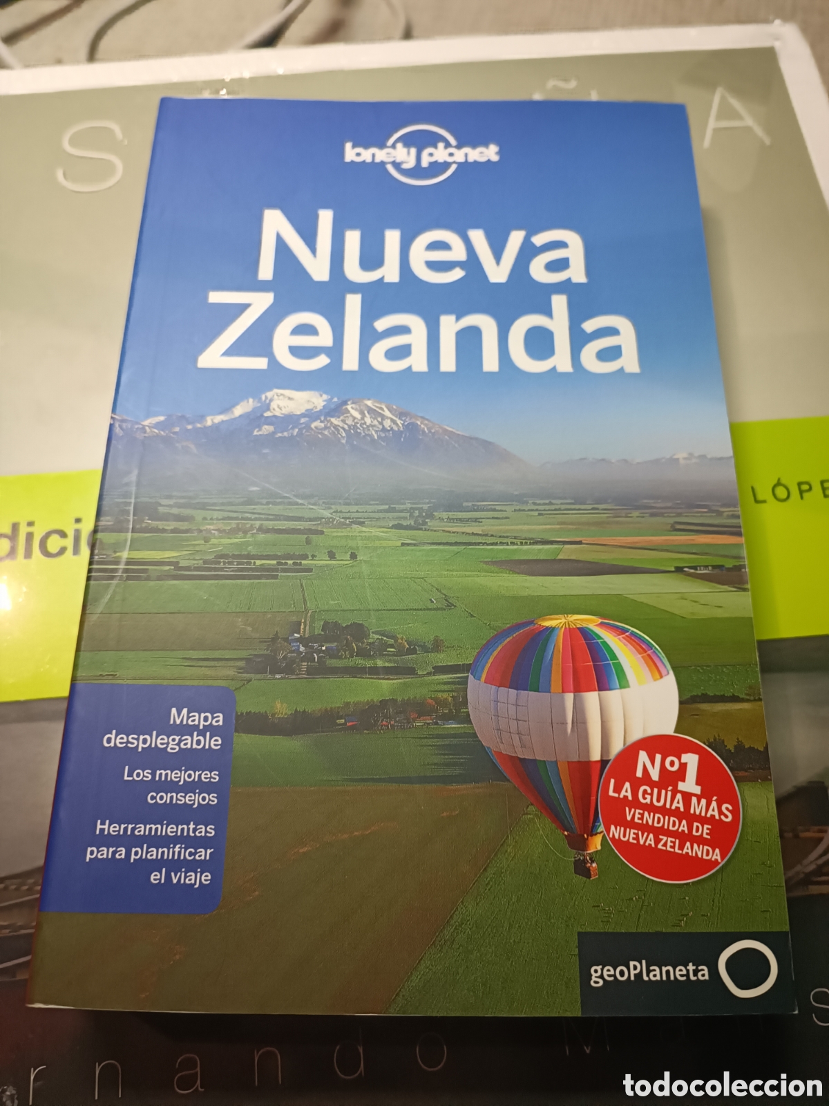 Gebrauchte B&uuml;cher: Nueva Zelanda Gu&iacute;a de viajes lonely Planet geoplaneta 2015