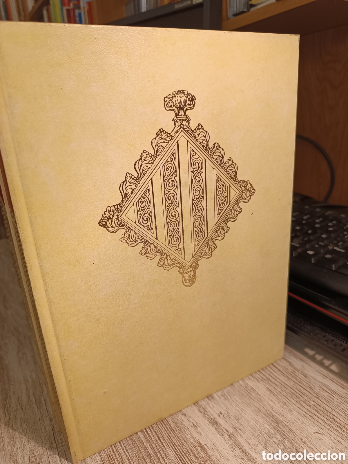 Libros de segunda mano: Dol&ccedil;a Catalunya de Mateu - Foto 2