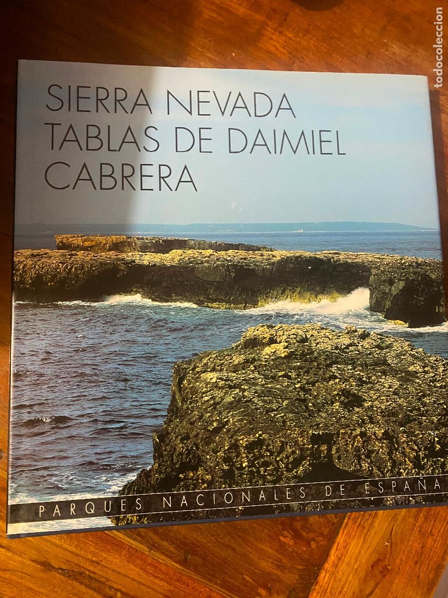 Libros de segunda mano: PARQUES NACIONALES DE ESPA&Ntilde;A: SIERRA NEVADA, TABLAS DE DAIMIEL, CABRERA
