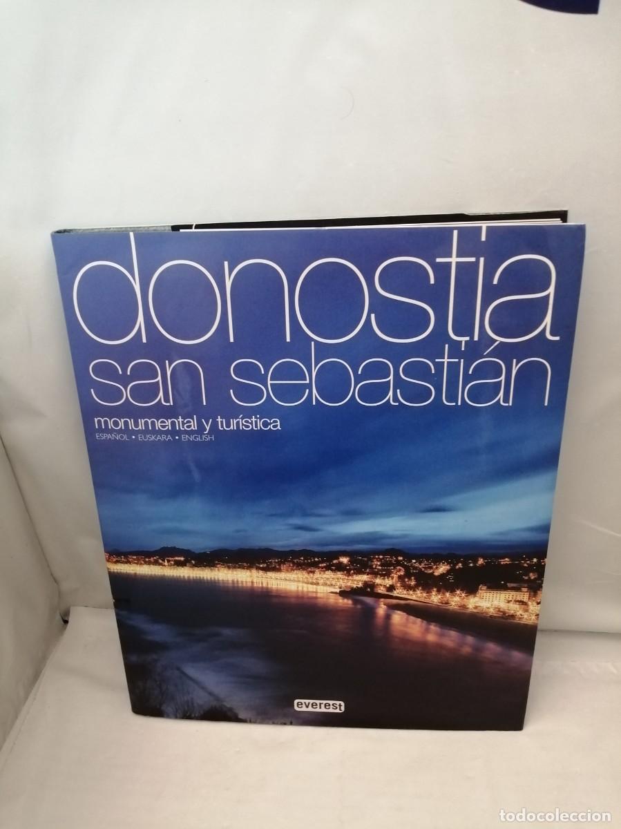 Libri di seconda mano: Donostia-San Sebasti&aacute;n Monumental y Tur&iacute;stica: Espa&ntilde;ol-Euskara-English (Primera edici&oacute;n, tapa dura)
