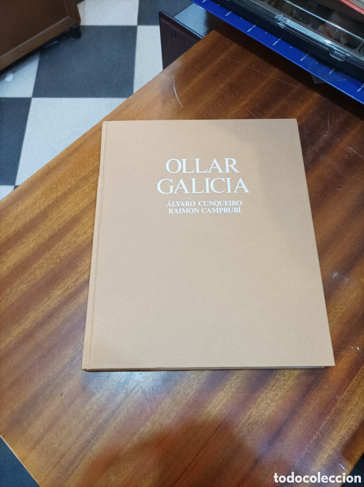 Libros de segunda mano: OLLAR GALICIA.ALV.ARO CUNQUEIRO.RAMON CAMPRUBI 1 EDICI&Oacute;N EDICIONES DESTINO 1981
