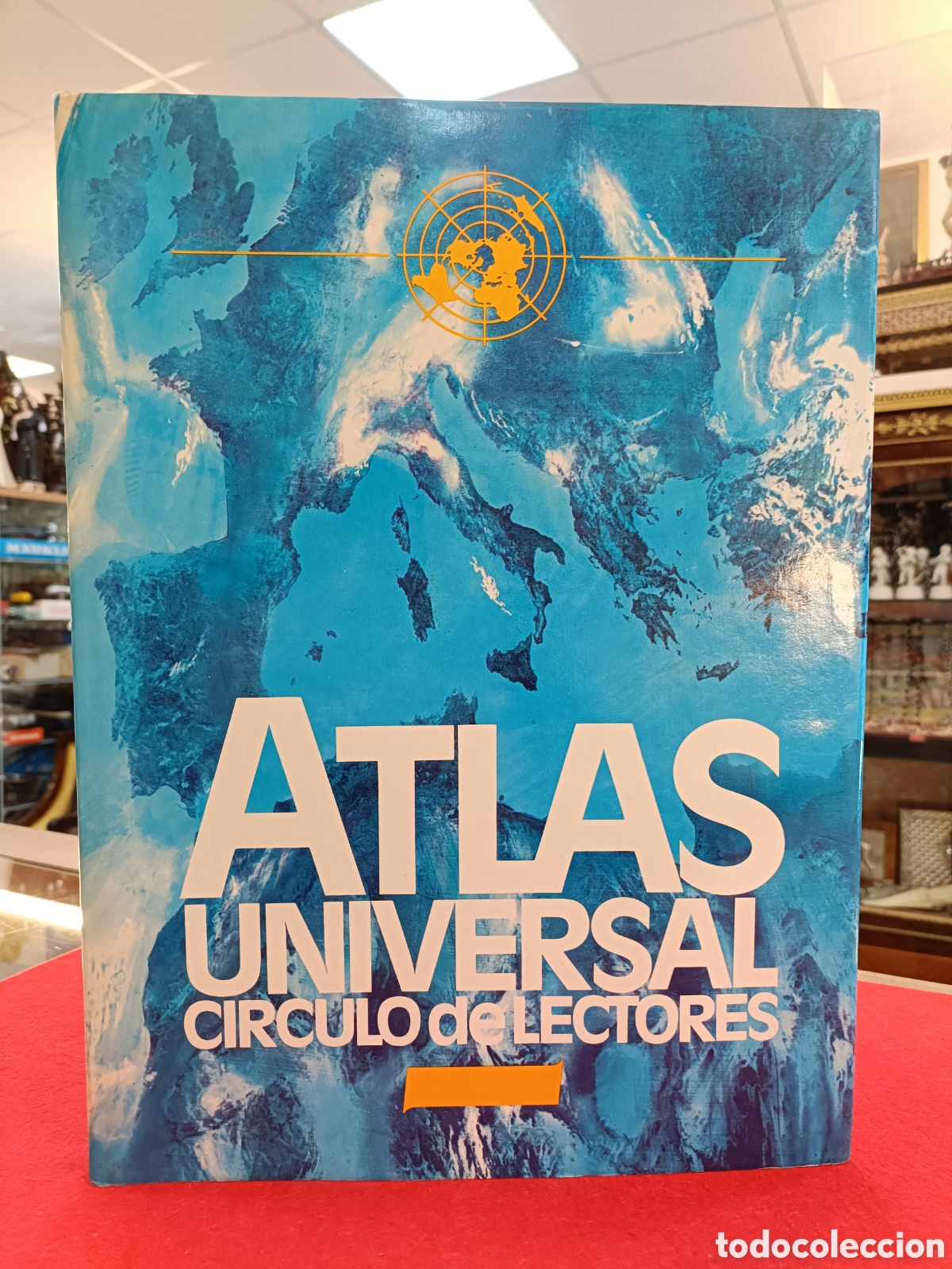Libros de segunda mano: ATLAS UNIVERSAL CIRCULO DE LECTORES - Foto 2