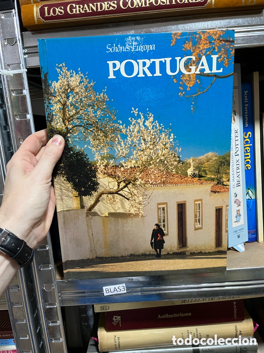 Libros de segunda mano: Blas3 - libro de fotograf&iacute;as de Portugal - el poco texto que tiene est&aacute; en alem&aacute;n