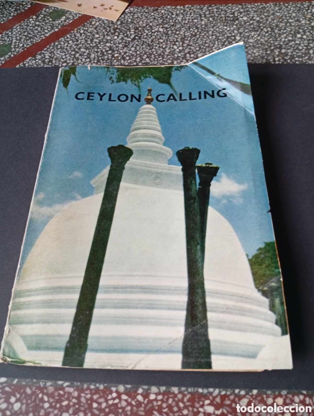 Libro gu&iacute;a tur&iacute;stica Ceylan 1952