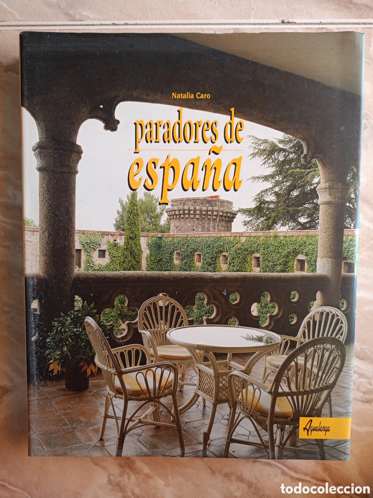Libros de segunda mano: Paradores de Espa&ntilde;a Agualarga 2003