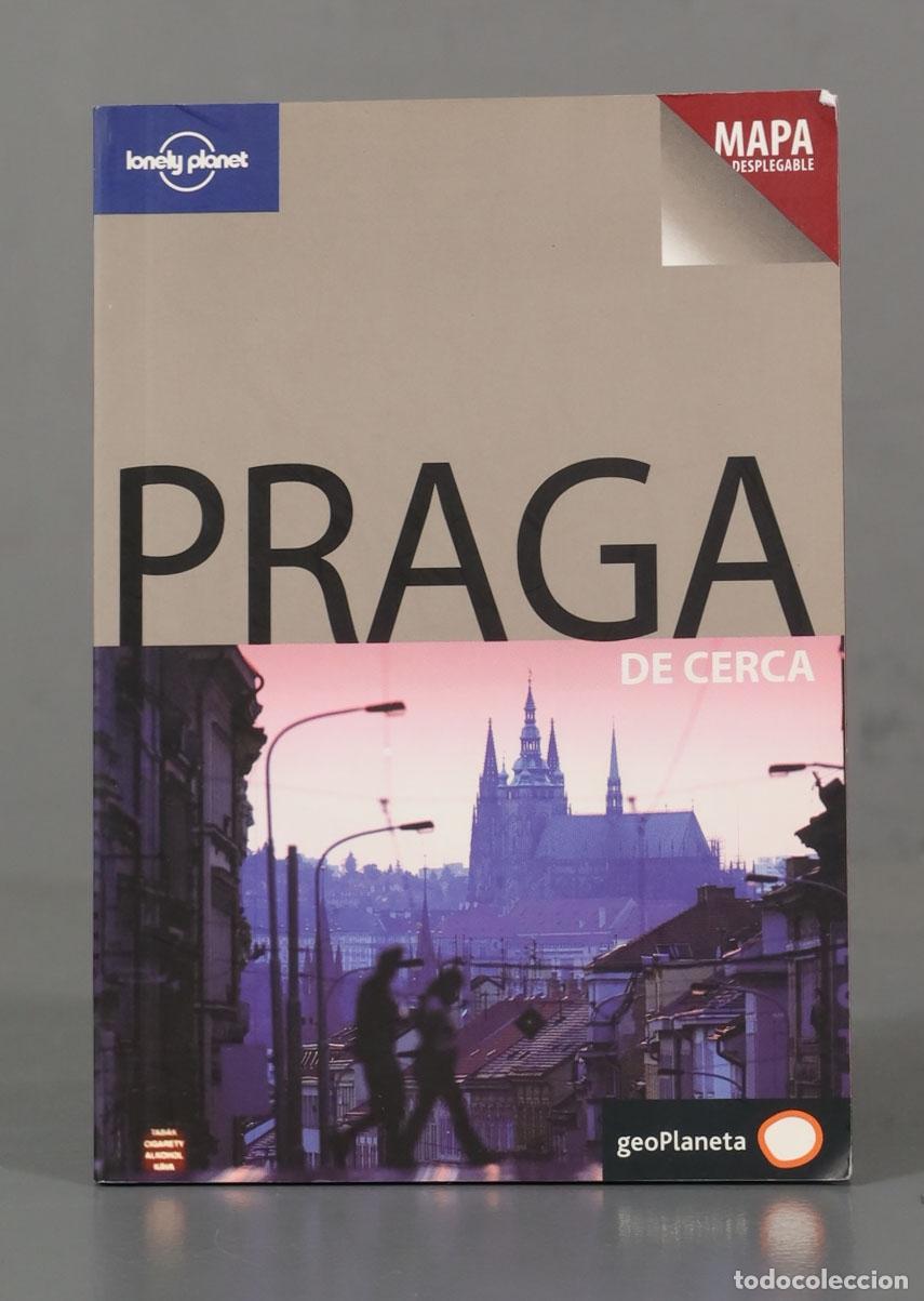 Libri di seconda mano: Praga De cerca (Gu&iacute;as De cerca Lonely Planet)