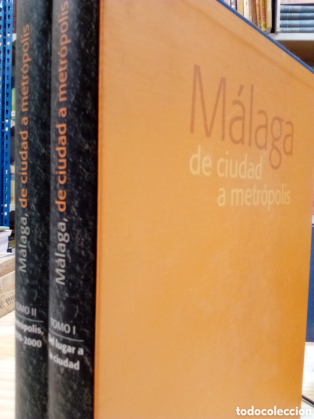 Libri di seconda mano: M&aacute;laga de ciudad a metr&oacute;polis - TOMO I y II