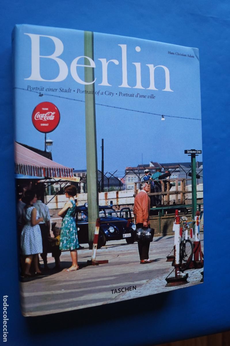 Libros de segunda mano: BERLIN. HANS CHRISTIAN ADAM. TASCHEN. EN ALEMAN
