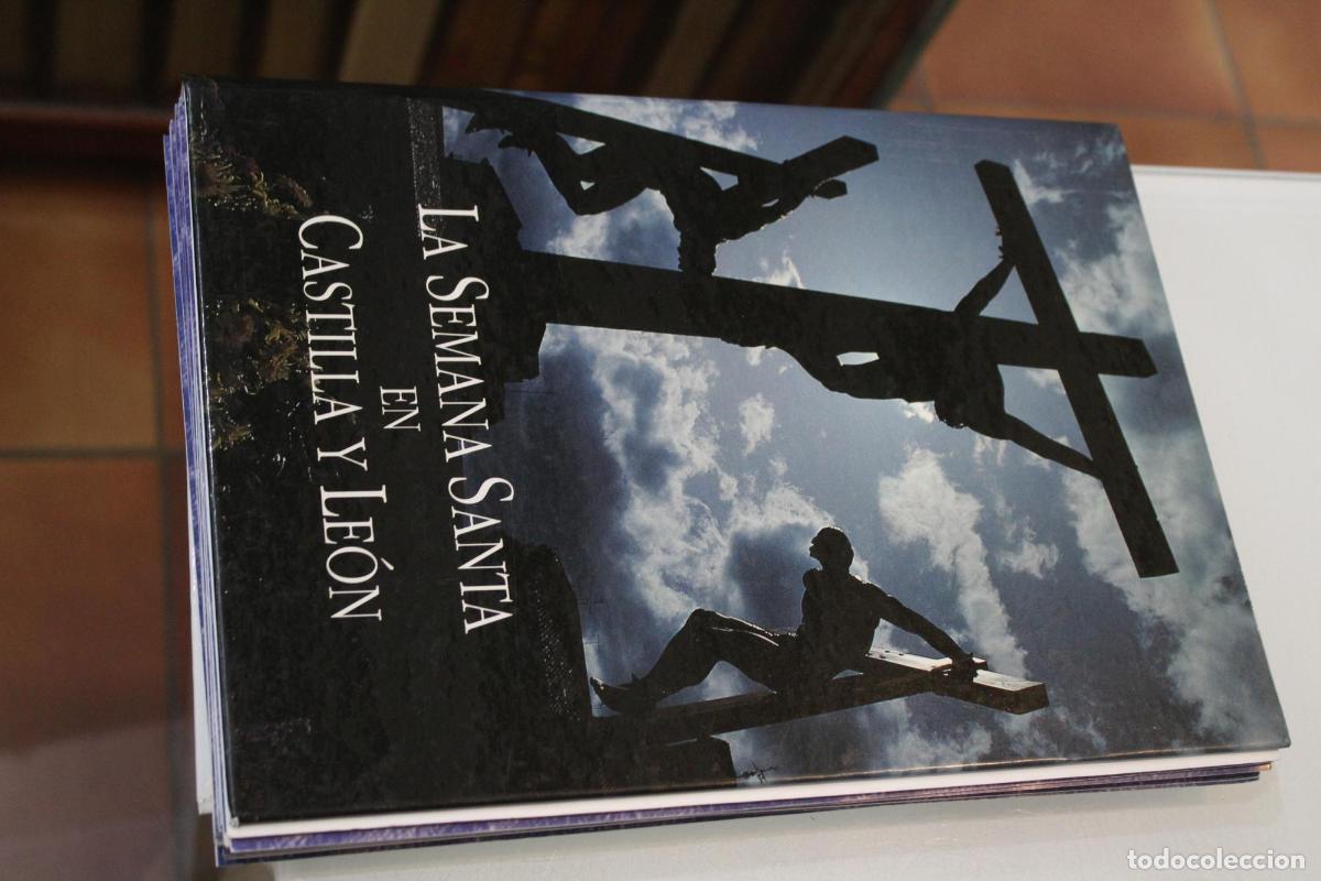 Libros de segunda mano: La Semana Santa en Castilla y Le&oacute;n.- 18 fasc&iacute;culos. - Vvaa