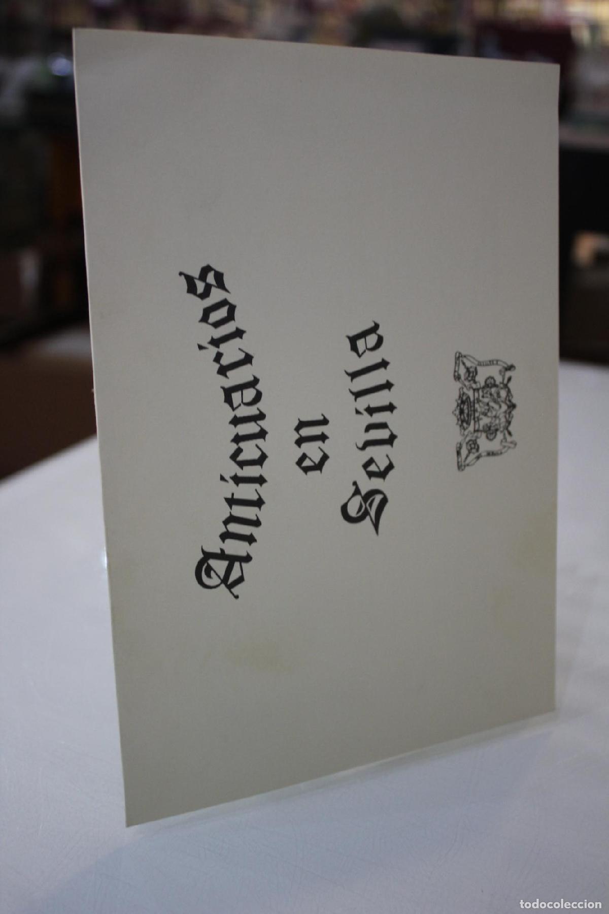 Gebrauchte B&uuml;cher: Anticuarios en Sevilla.- 1992. -