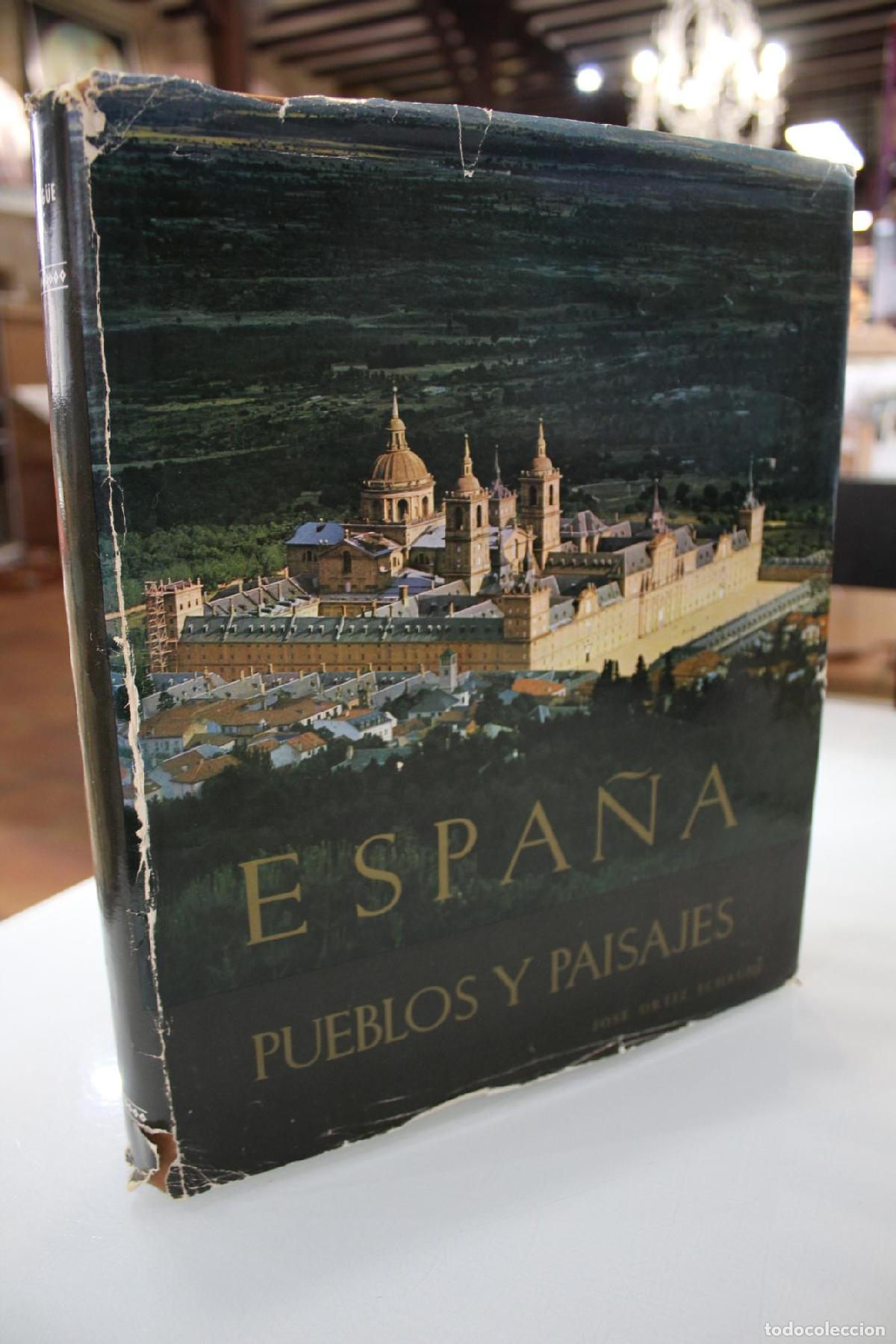 Libri di seconda mano: Espa&ntilde;a. Pueblos y paisajes. - Ortiz Echag&uuml;e, Jos&eacute;.