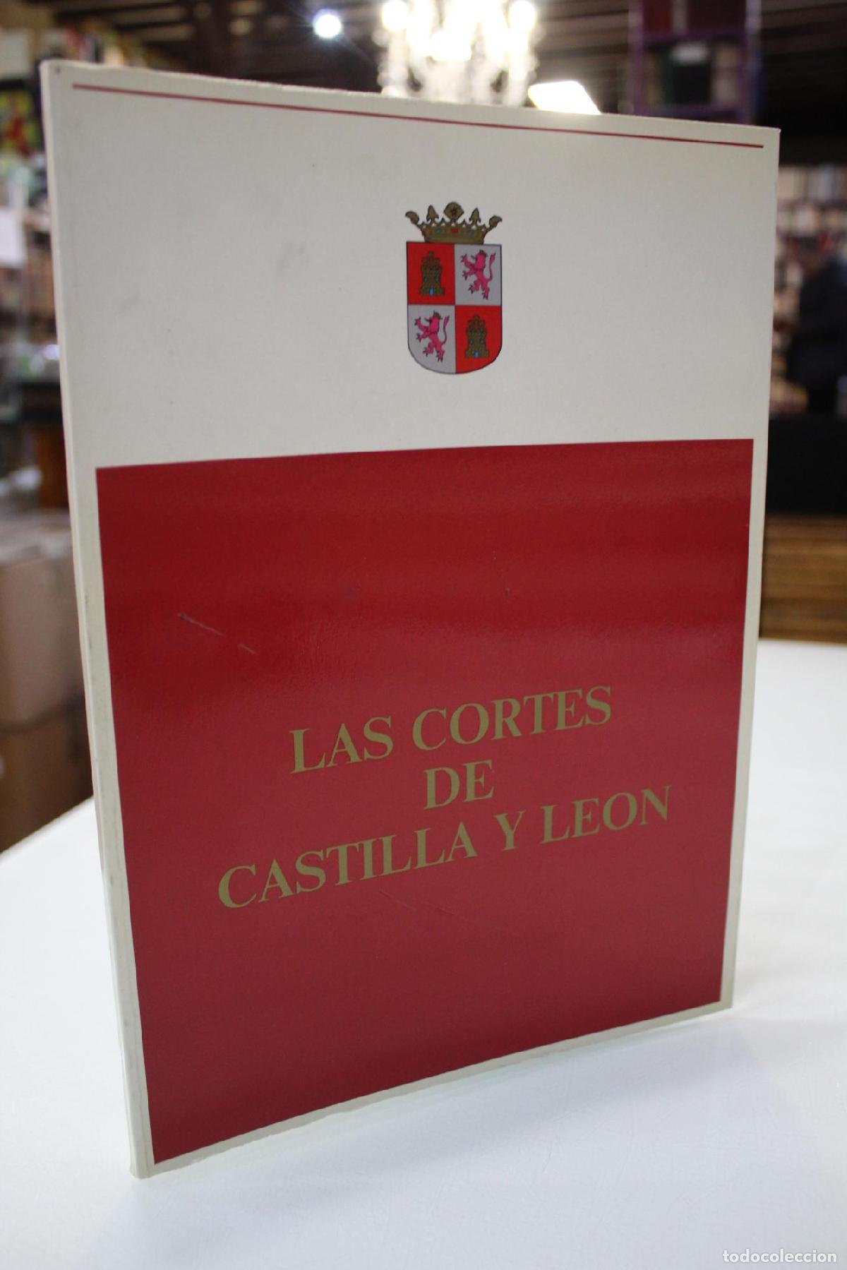 Libri di seconda mano: Las Cortes de Castilla y Le&oacute;n.- Valde&oacute;n Baruque, Julio. et al. - Valde&oacute;n Baruque, Julio.; Mat&iacute;a Port