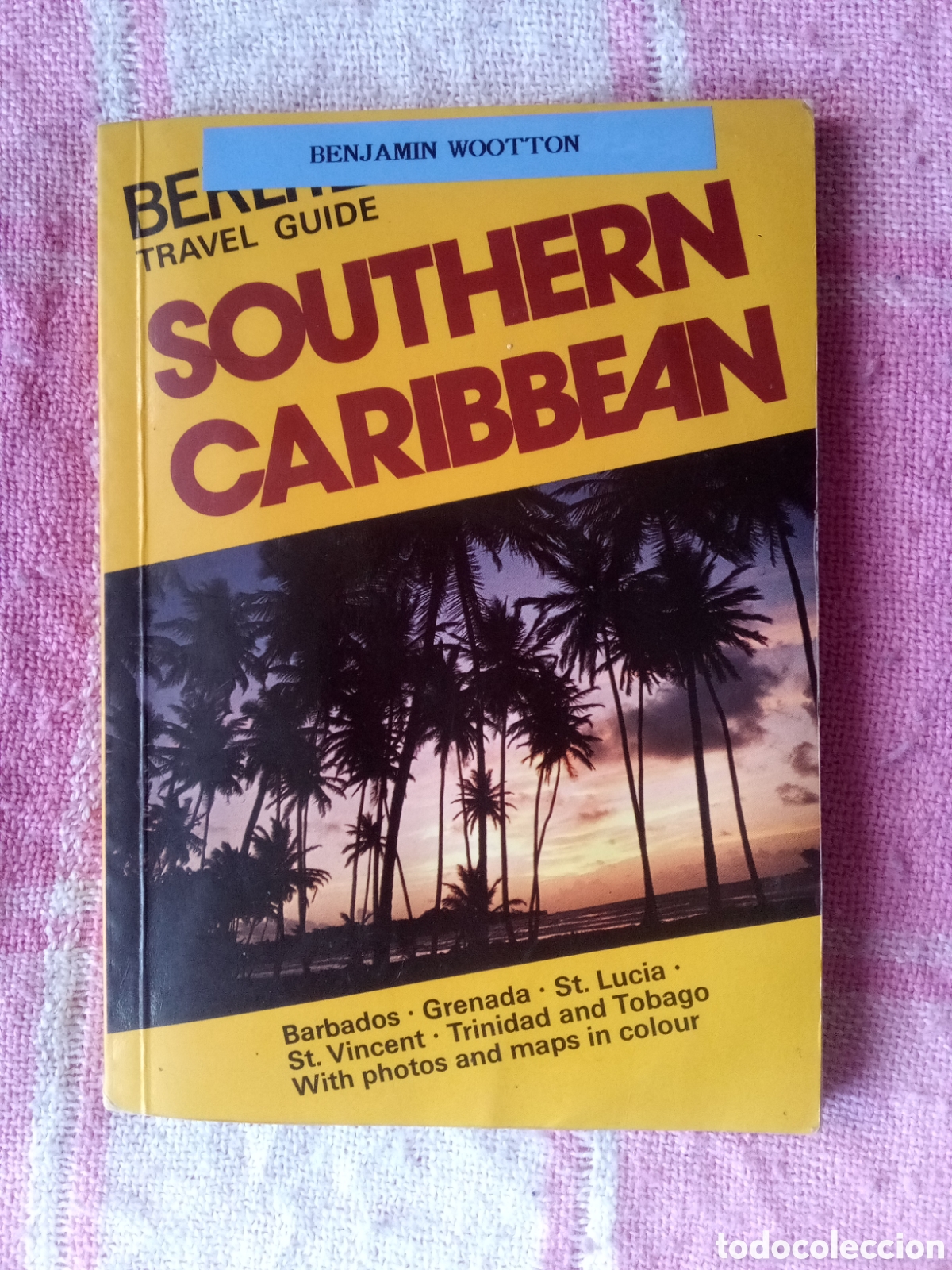 Second hand books: SOUTHERN CARIBBEAN - BERLITZ TRAVEL GUIDES - 1987/88 - CARIBE SUR