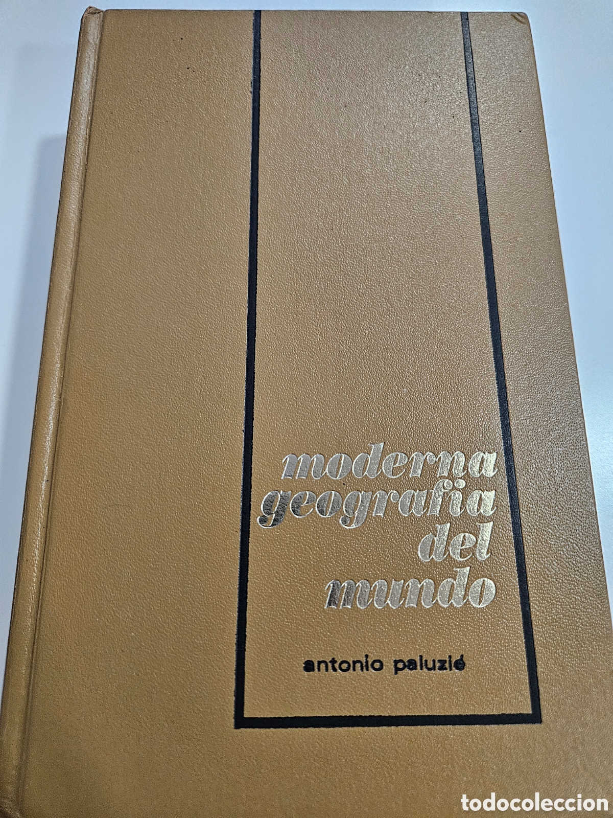 Libros de segunda mano: Moderna geograf&iacute;a del mundo. Antonio Peluzi&eacute;
