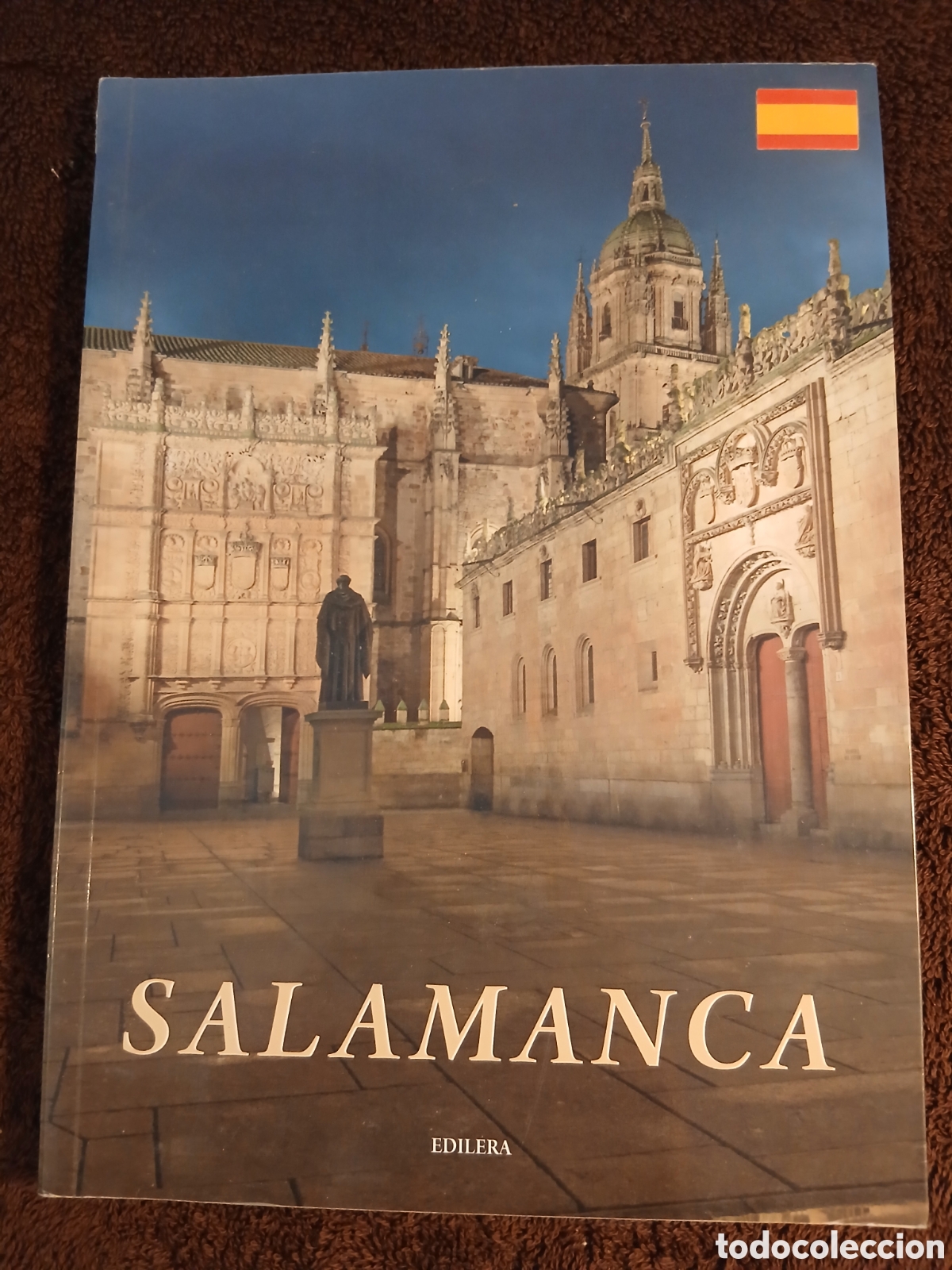 Libros de segunda mano: Salamanca. Art&iacute;stica y monumental.