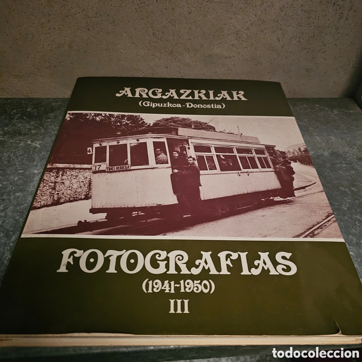 Libros de segunda mano: GIPUZKOA - DONOSTIA. ARGAZKIAK-FOTOGRAF&Iacute;AS (1961-1970)