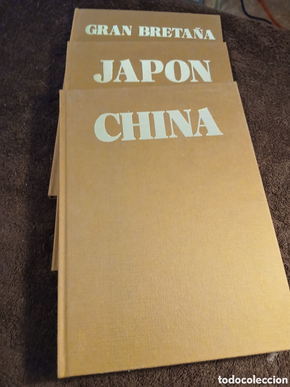 Libros de segunda mano: Lote de tres libros de una colecci&oacute;n de ediciones Castell. Jap&oacute;n, China y Gran Breta&ntilde;a.
